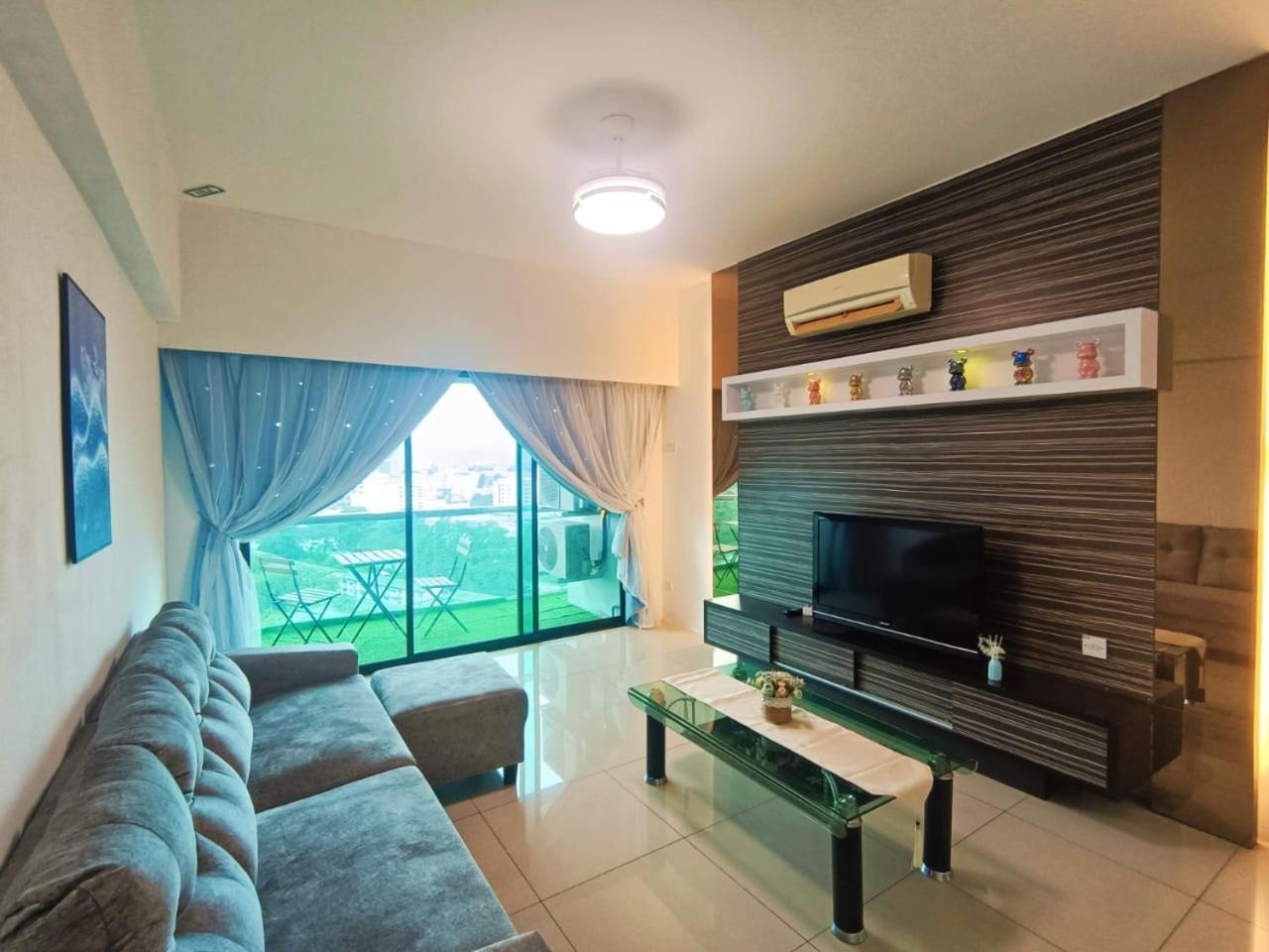 K. Riverfront Apartment Ipoh Dış mekan fotoğraf