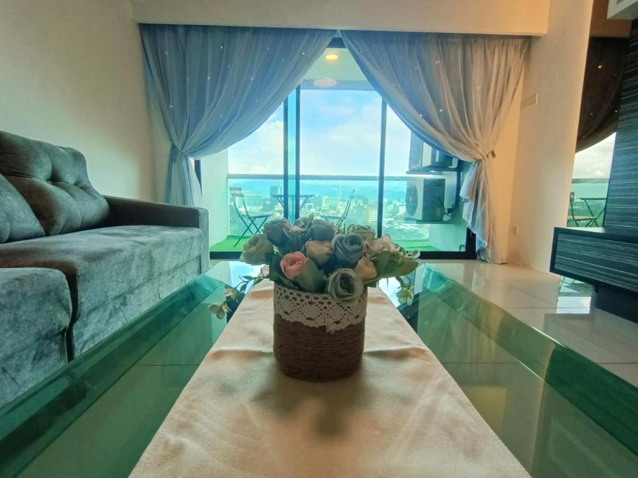 K. Riverfront Apartment Ipoh Dış mekan fotoğraf