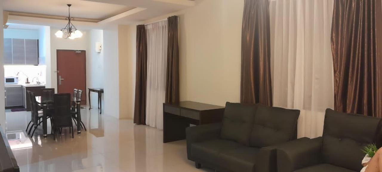 K. Riverfront Apartment Ipoh Dış mekan fotoğraf
